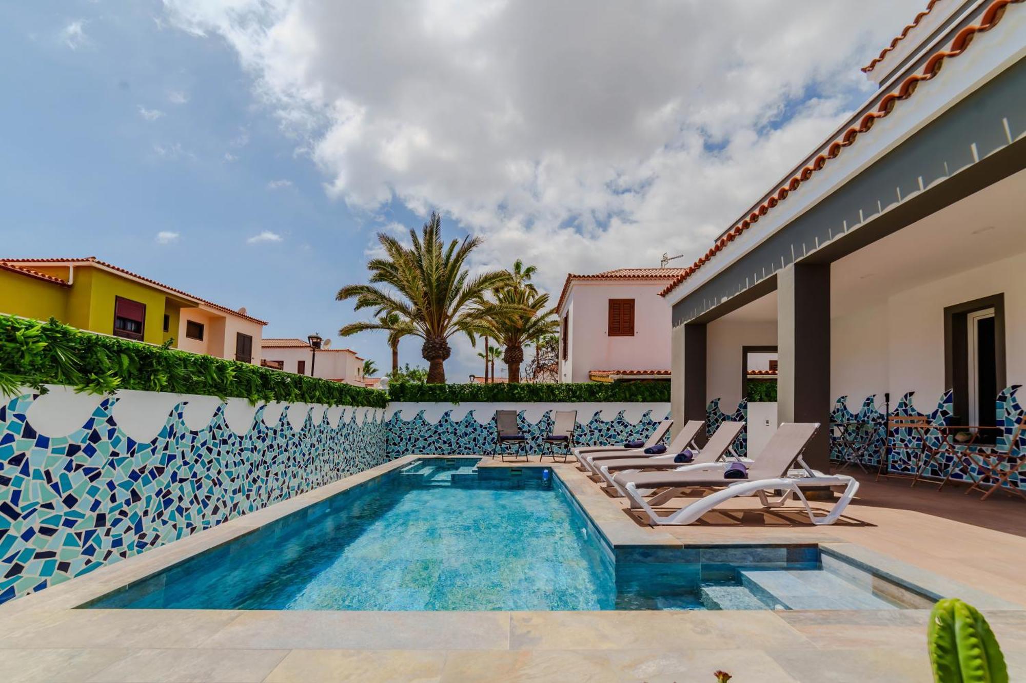 Villa De Marcos Alojamiento De Lujo Con Piscina Privada Arona  Esterno foto